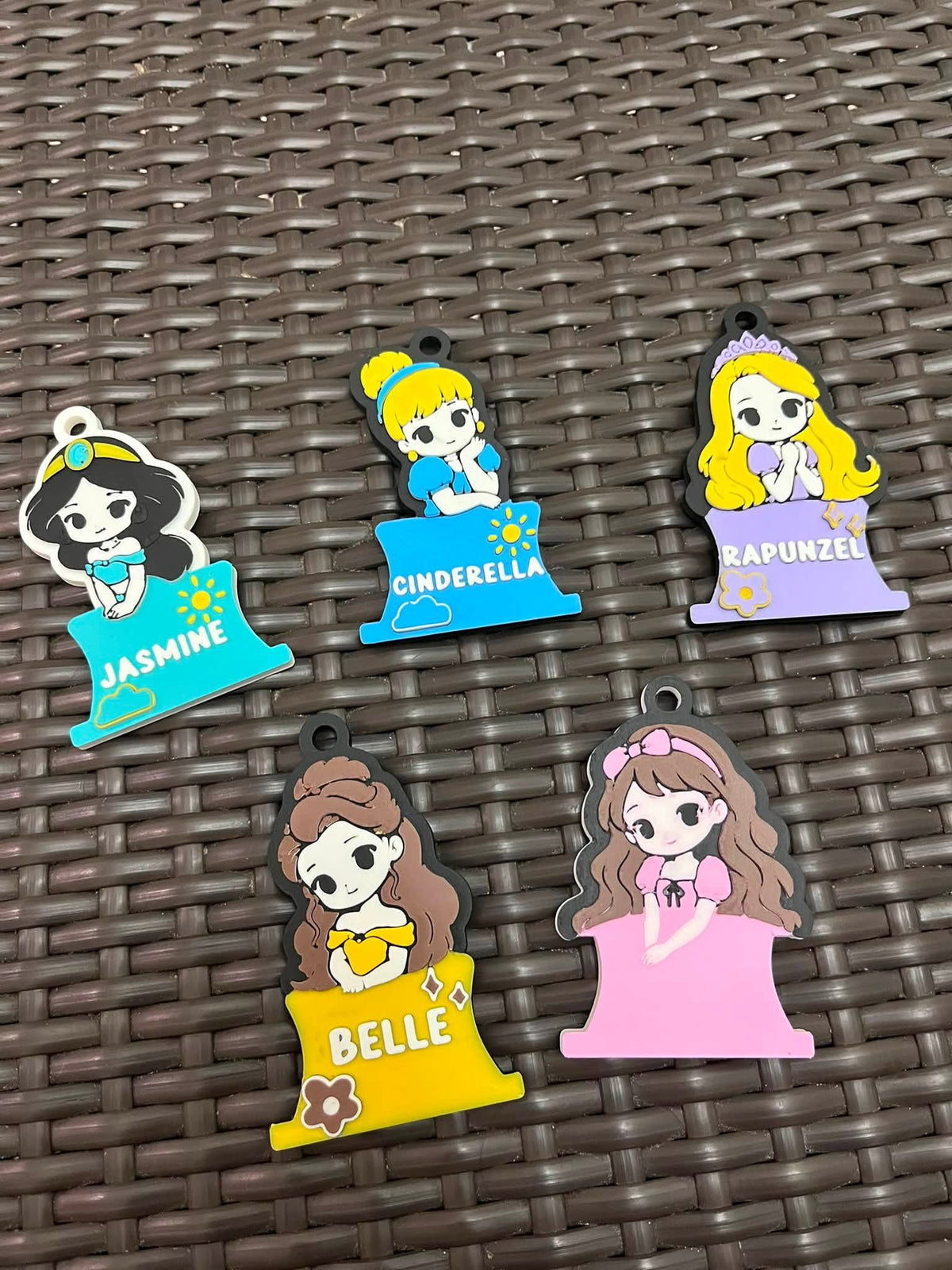 Hair Tie Ball Gown Keychain – 3MF File