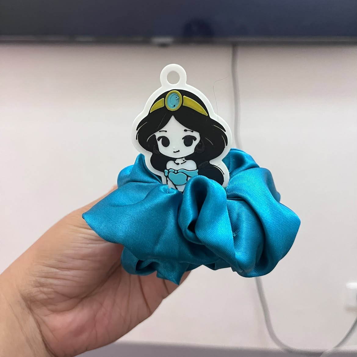 Hair Tie Ball Gown Keychain – 3MF File