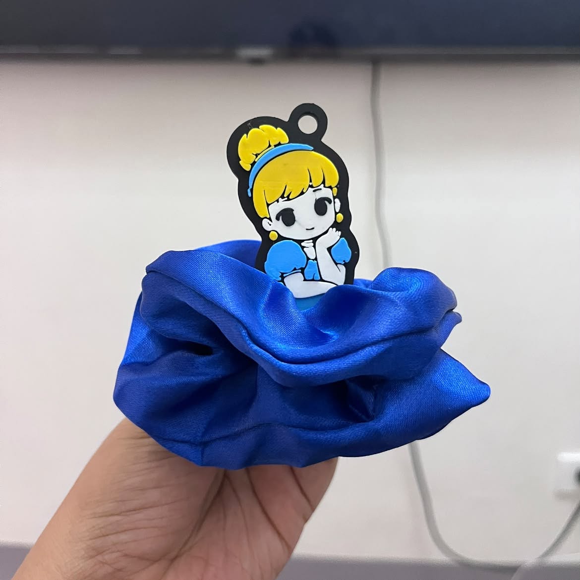Hair Tie Ball Gown Keychain – 3MF File